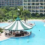 Ξενοδοχείο Ducale Lara 5*